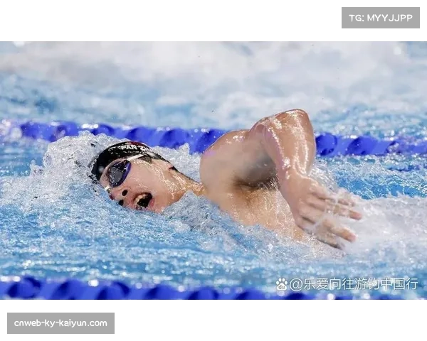 奥卡拉汉勇破泳坛壁垒创下女子200米自由泳新世界纪录