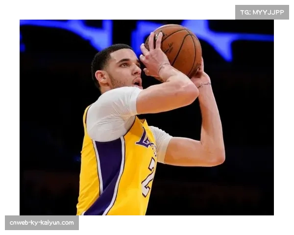 黄潜后防伤病严重 四名后卫缺阵考验阵容深度